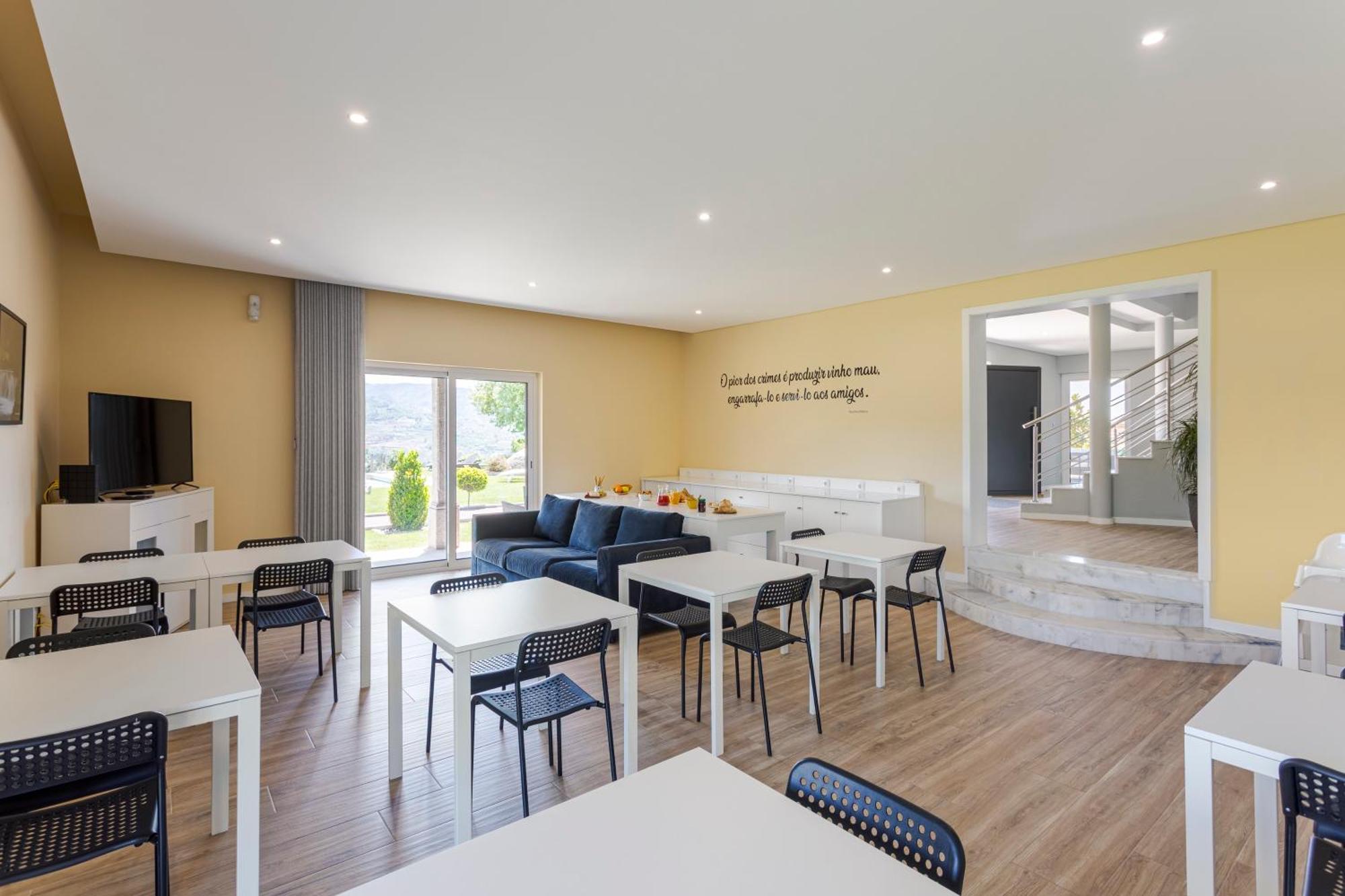 Spacious Villa Pool & Douro View By Host Wise Santa Marinha do Zêzere Exterior photo