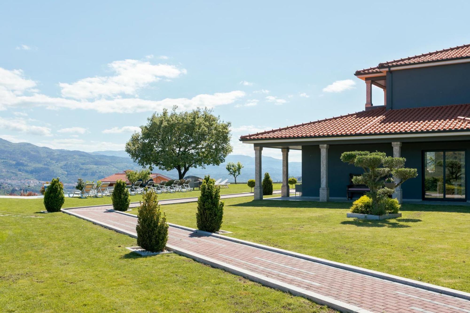 Spacious Villa Pool & Douro View By Host Wise Santa Marinha do Zêzere Exterior photo