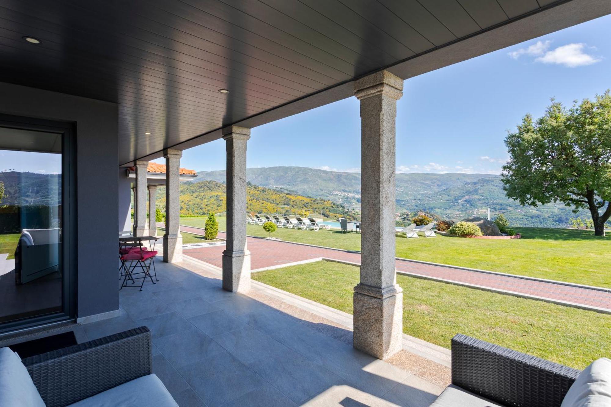 Spacious Villa Pool & Douro View By Host Wise Santa Marinha do Zêzere Exterior photo