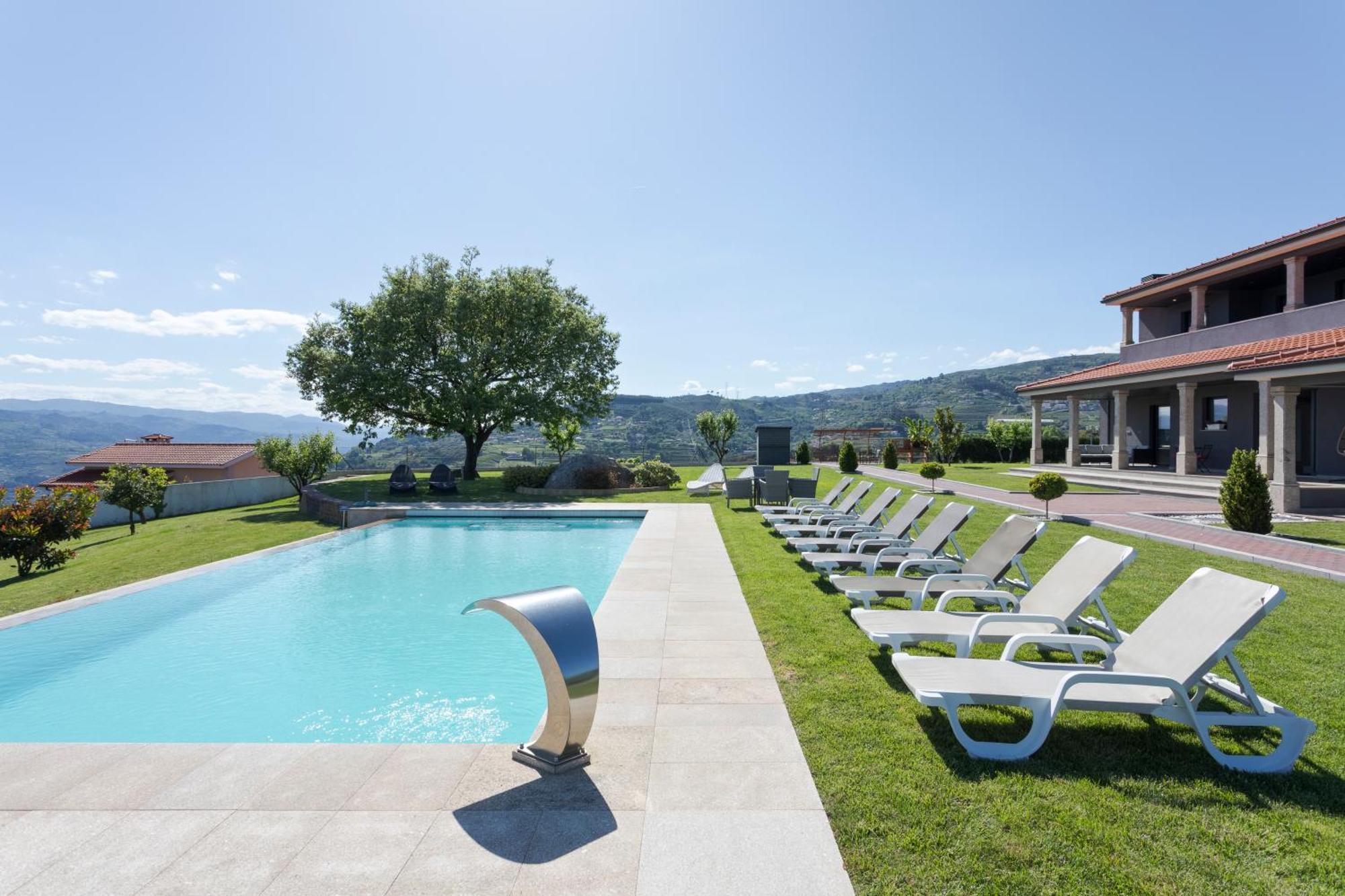 Spacious Villa Pool & Douro View By Host Wise Santa Marinha do Zêzere Exterior photo